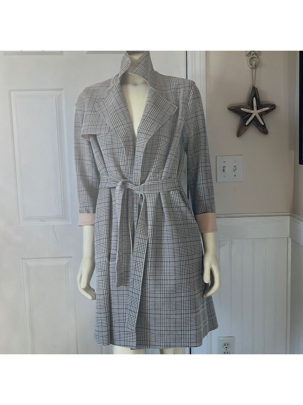 𝅺BLANK NYC Long Plaid Trench Coat Topper XS